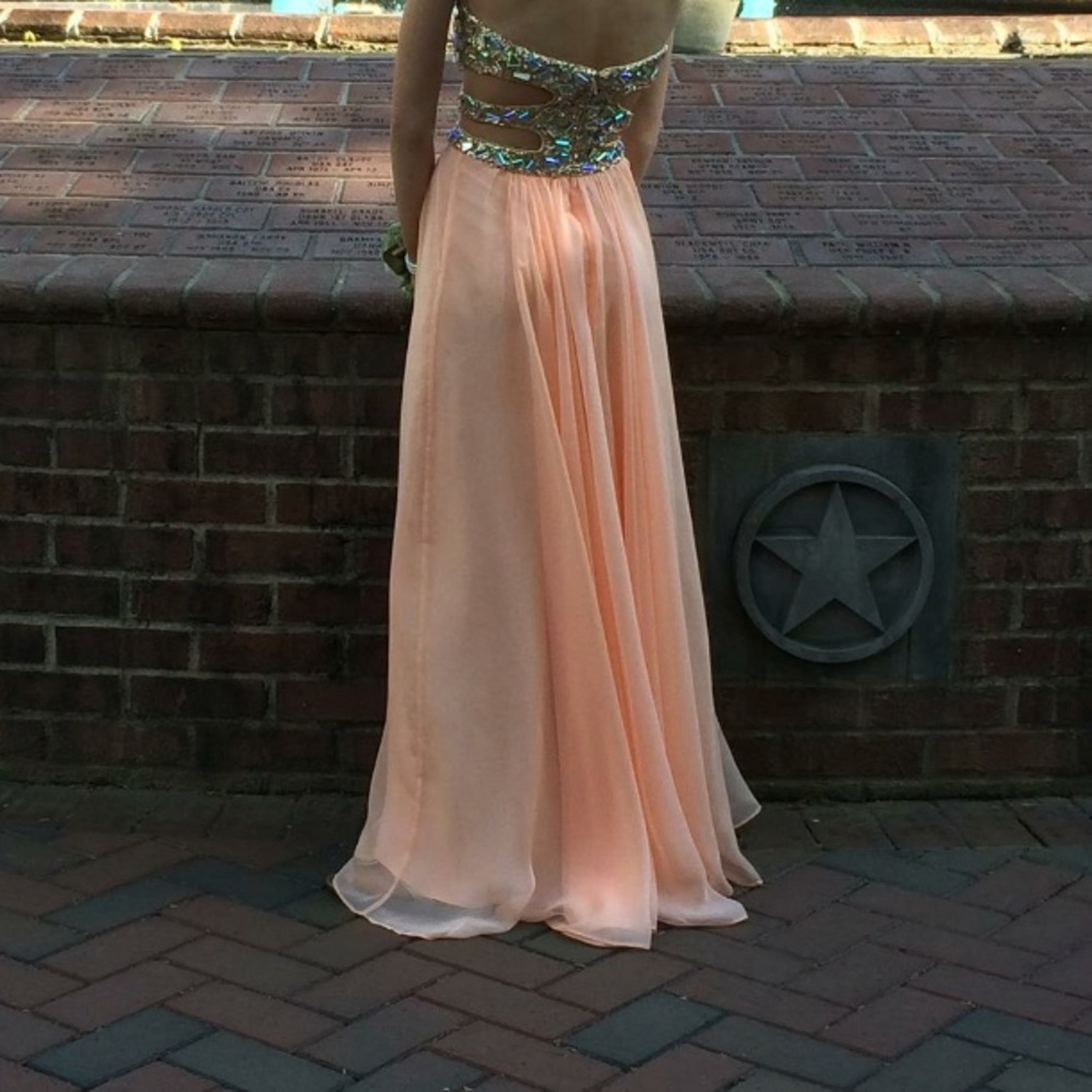Coral prom dress!🔥
